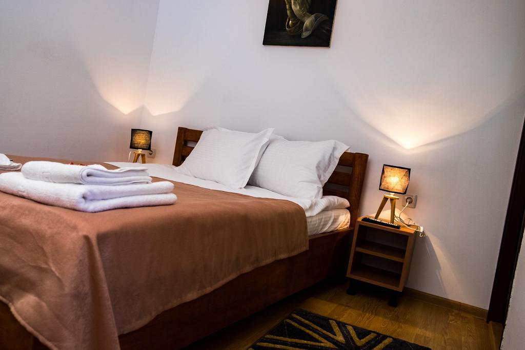 Casa Arbo Hotel Călimăneşti Екстериор снимка