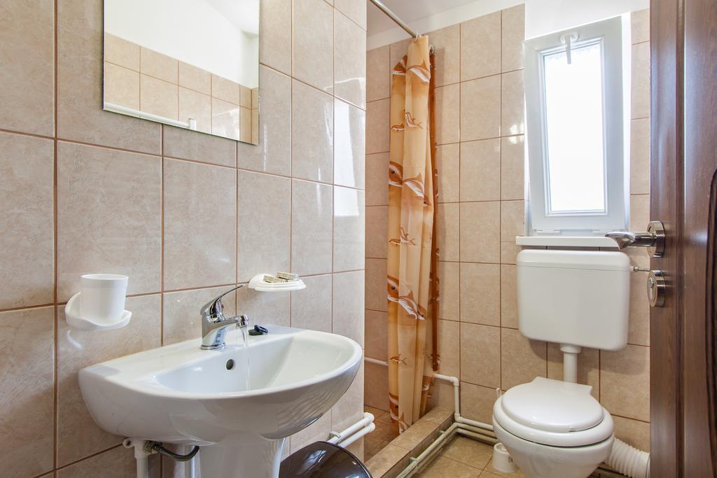 Casa Arbo Hotel Călimăneşti Екстериор снимка